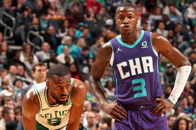 友谊在场内 友谊在场内