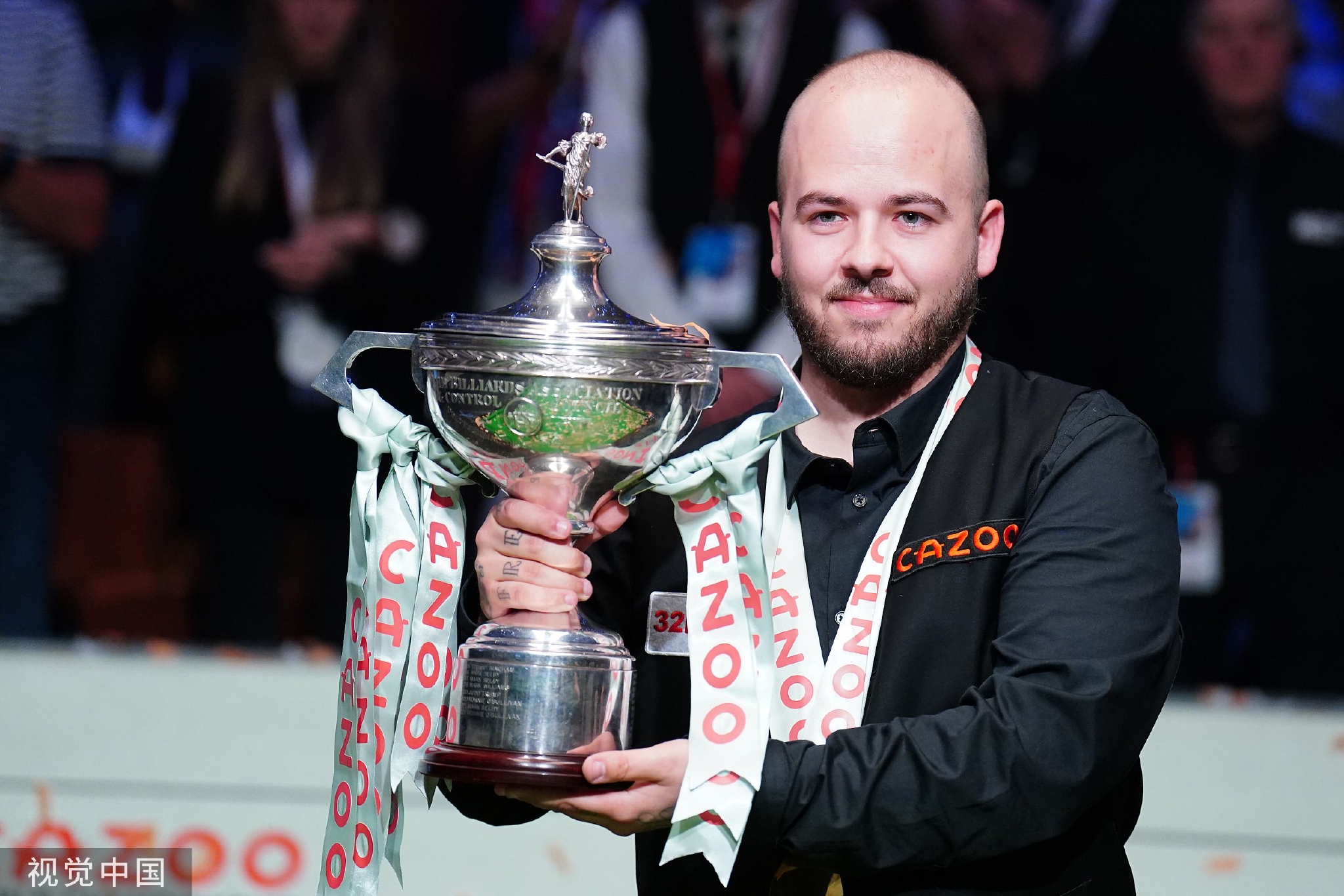 通过这种深 通过这种深