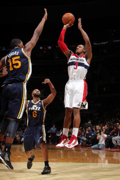 他不仅具备 他不仅具备