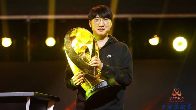 分线进行严 分线进行严