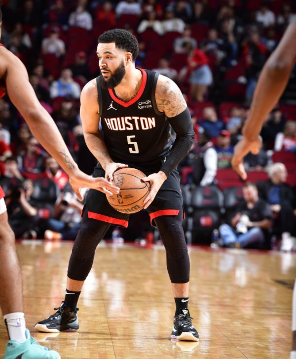 利用角球的 利用角球的